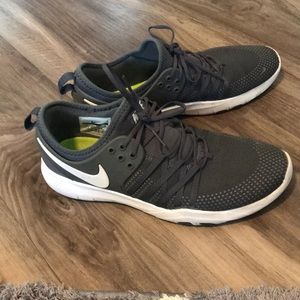 Nike women’s Free Training shoe